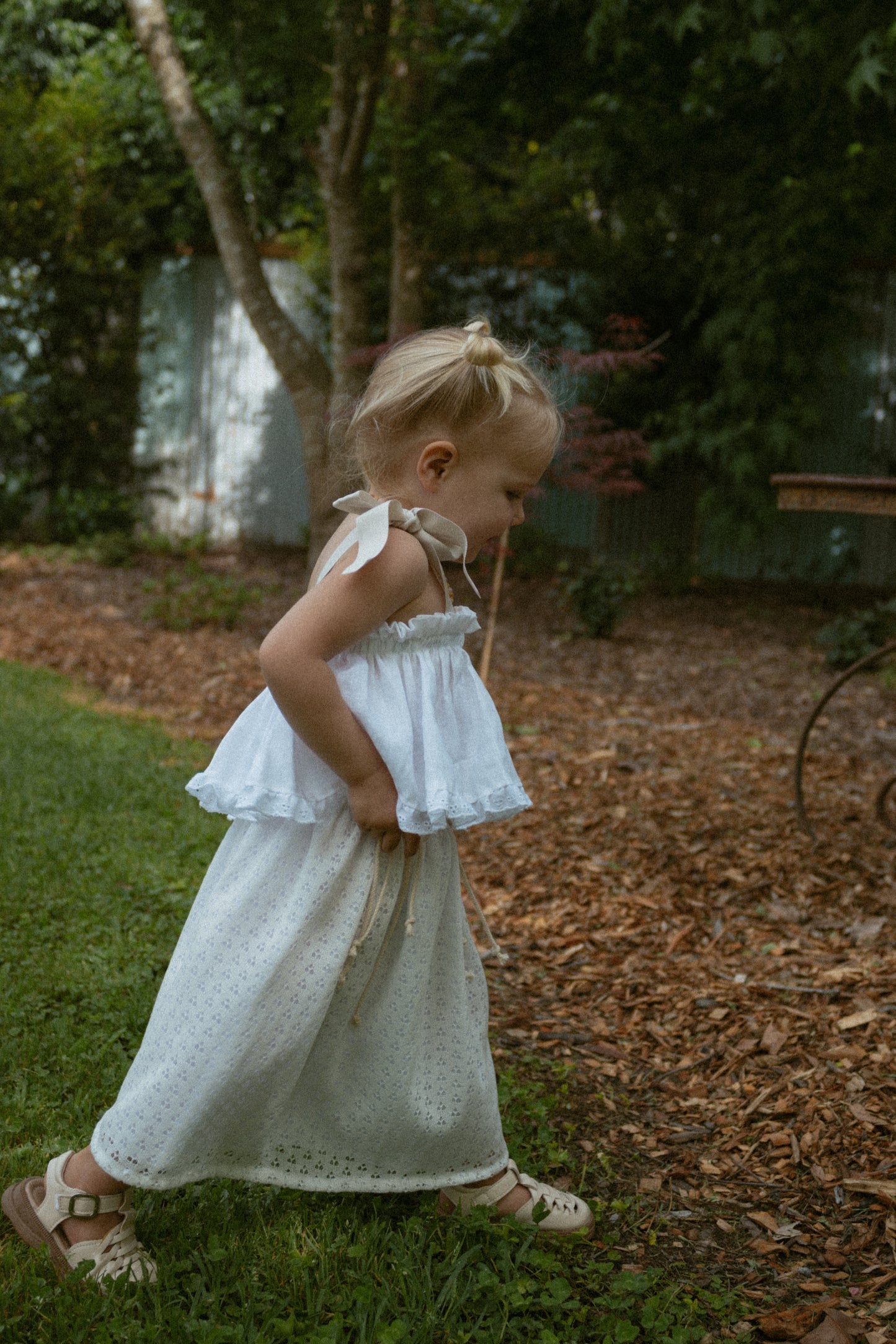 Powder Puff white linen Flounce