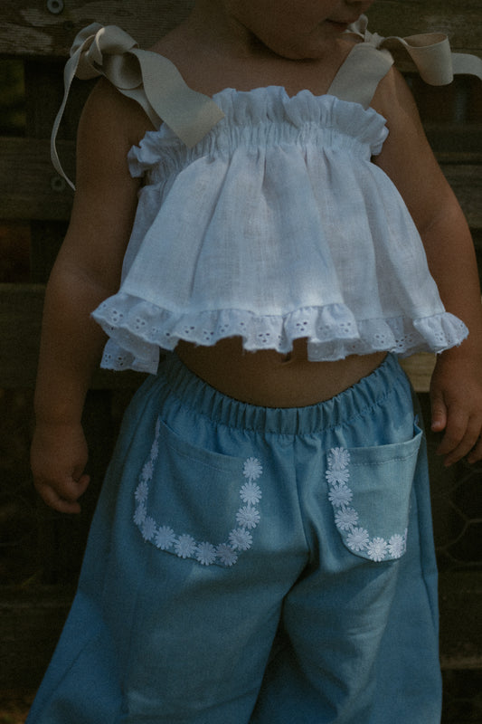 Bluebell lightweight denim pant with white daisy pocket trim